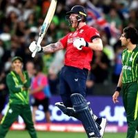 पाकिस्तानलाई हराउँदै इङ्ल्यान्ड टी–२० विश्वकप सेमिफाइनलमा प्रवेश